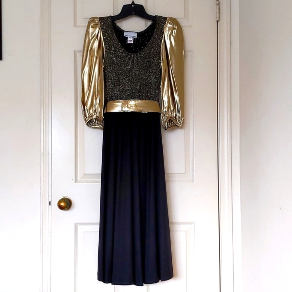 NWOT. Vintage Toni Todd Black dress with 3/4 big gold sleeve and belt.